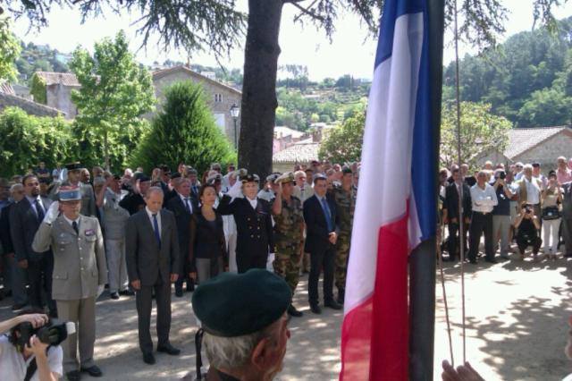 10468109_482657691880206_4643828714982031688_n